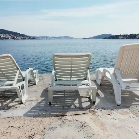 Zdene * Rogoznica (Sibenik-Knin)