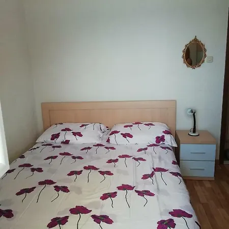 Apartment Zdene